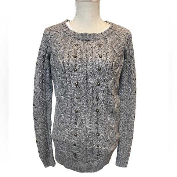 American Eagle Gray Wool Blend Cable Knit with Studded Crewneck Sweater Size: S - Picture 1 of 8